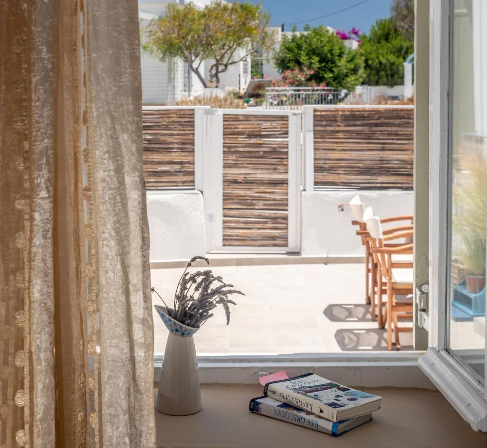Plakes Sea View Apartment Plaka (Milos) Bagian luar foto